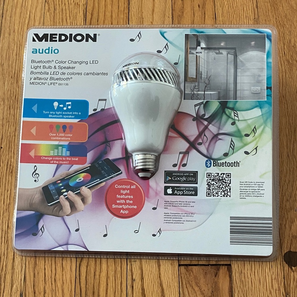 Audio Color Changing LED Light Bulb with Speaker - White